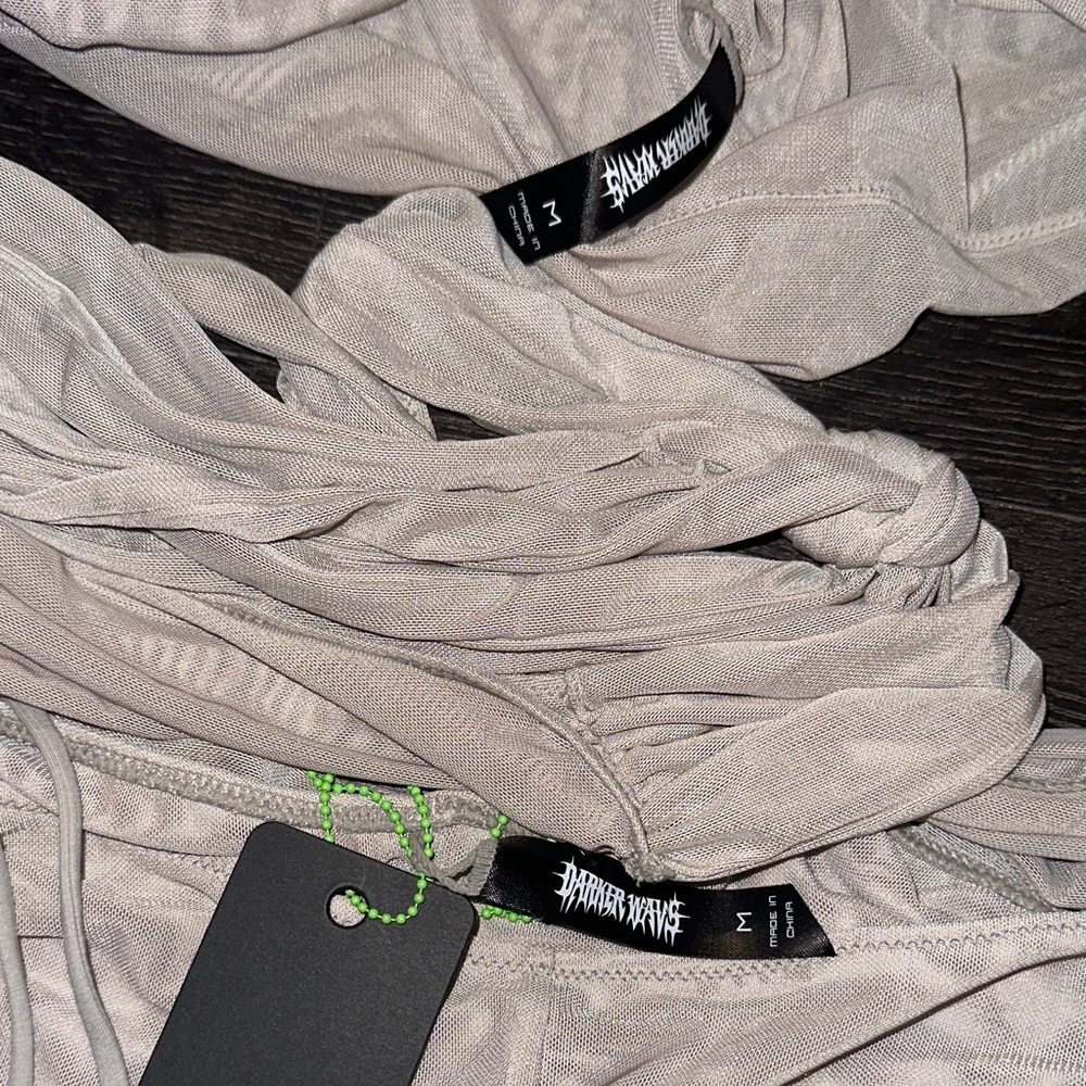 Darker Wavs Twisted Chamber Short Set - Gray - Picture 3 of 3